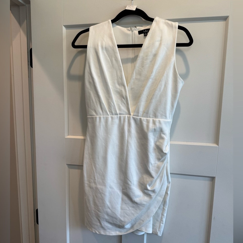 Lulu's White Wrap Sleeveless Mini Dress *Flaw*